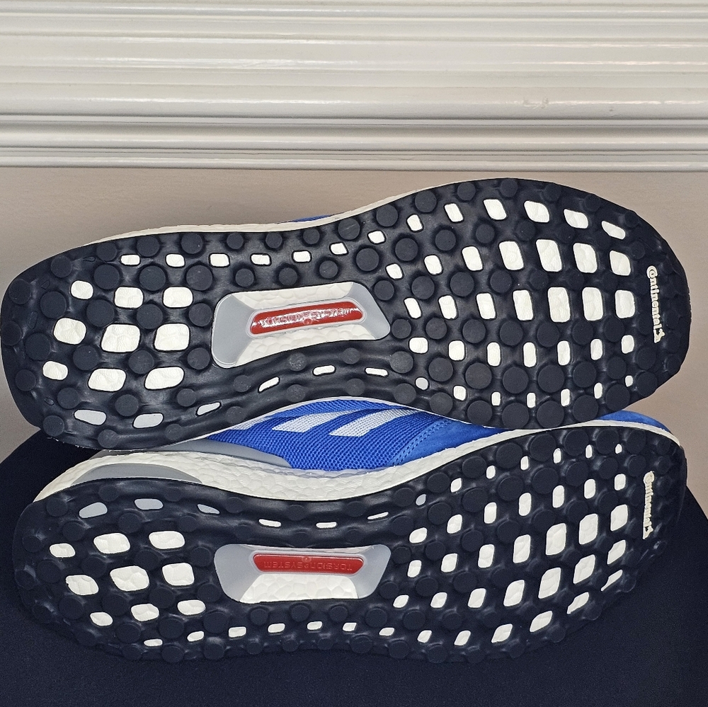 Adidas Ultra Boost Mid Run Thru Time Consortium - Picture 5 of 8